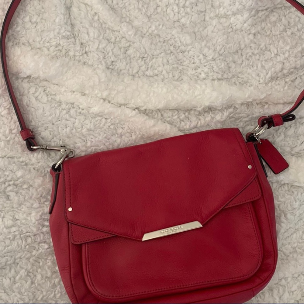 *AUTHENTIC Coach crossbody